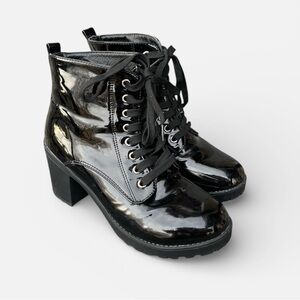 Black shinny boots 3 inch chunky heel  Goth retro look size 8